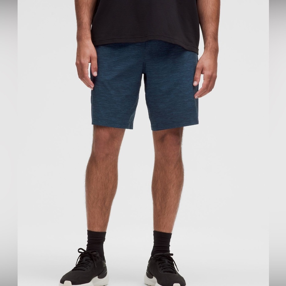 Lululemon Pace Breaker Lined Short 9” - XL